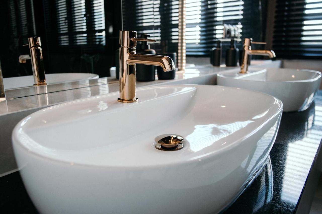 Penthouse Sloneczna Rapsodia - Blisko Parku Zdrojowego - Duzy Taras Na Dachu - Piekny Widok - Winda - Garaz Apartman Rabka Kültér fotó
